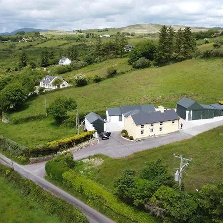 An Tigin Bui Villa Glanbannoo Upper Exterior photo
