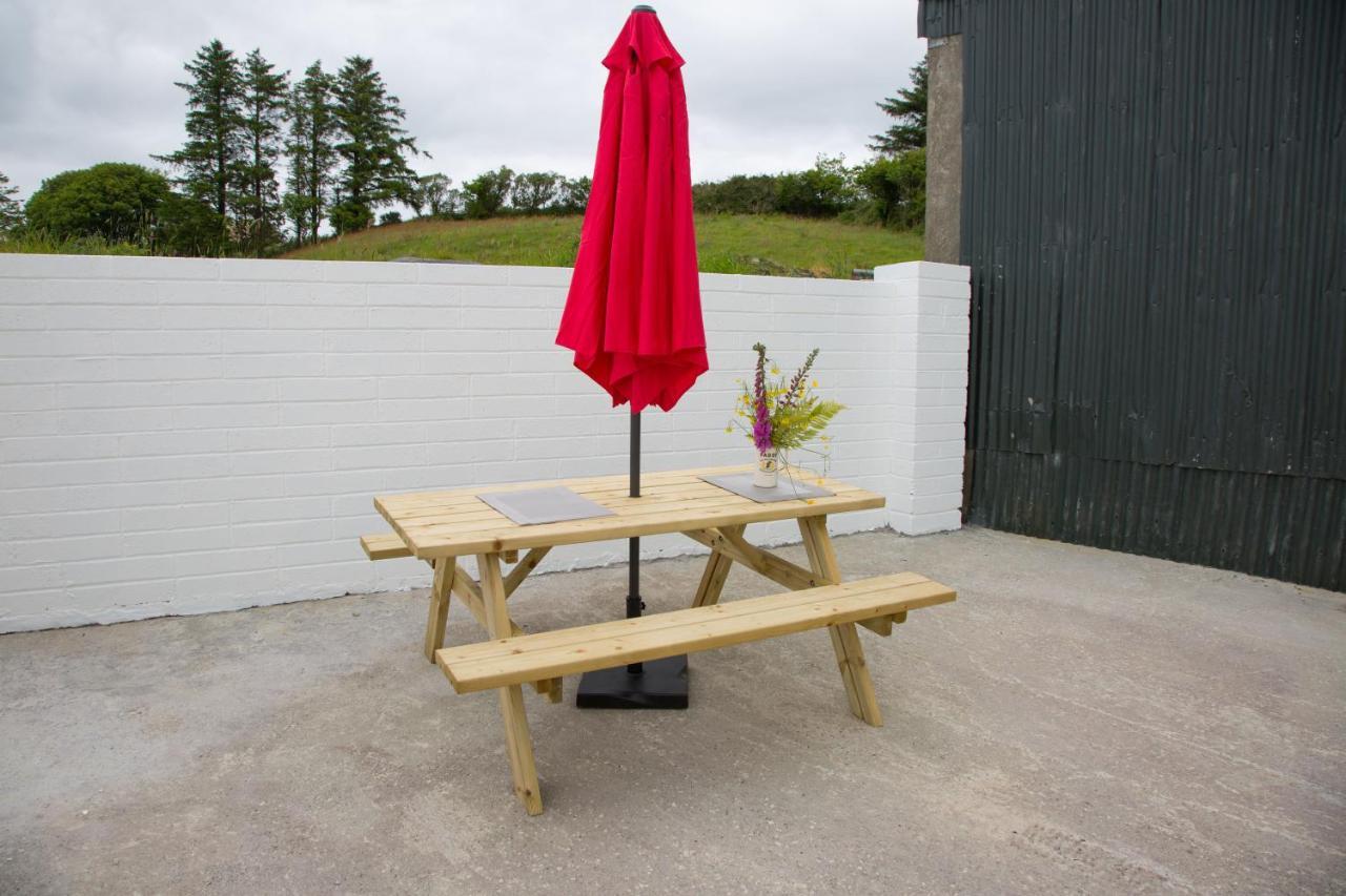 An Tigin Bui Holiday home Glanbannoo Upper